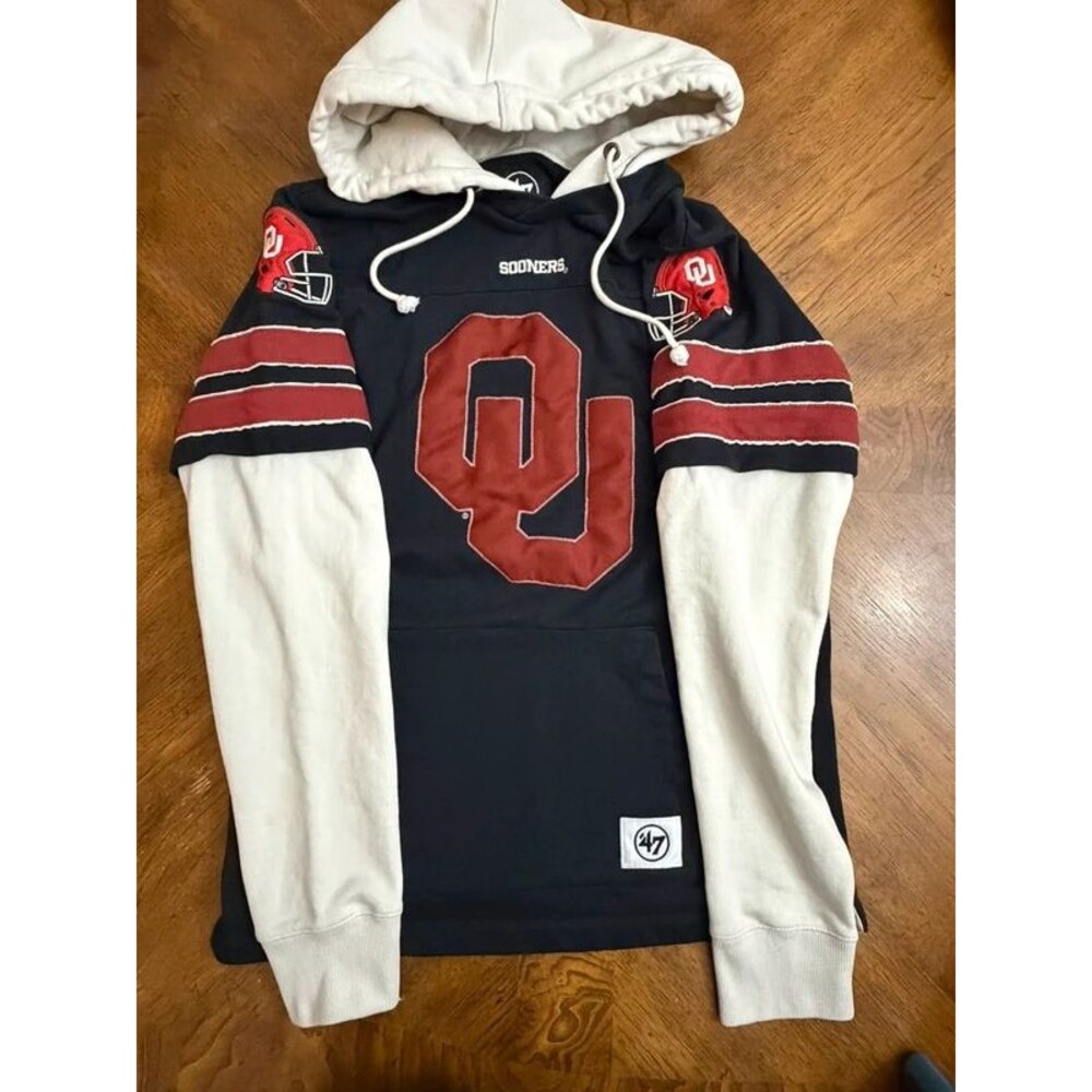 ’47 Oklahoma Sooners Split Zone Cornerback Lacer Hoodie Small OU Football